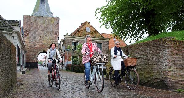 Veluwse Hanzesteden lanceren nieuw fietsknooppuntenboekje