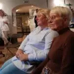 ‘Anton Pieck’ verrast Anneke Nitrauw feestelijk