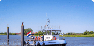 Pontje ’t Kleine Veer weer in de vaart