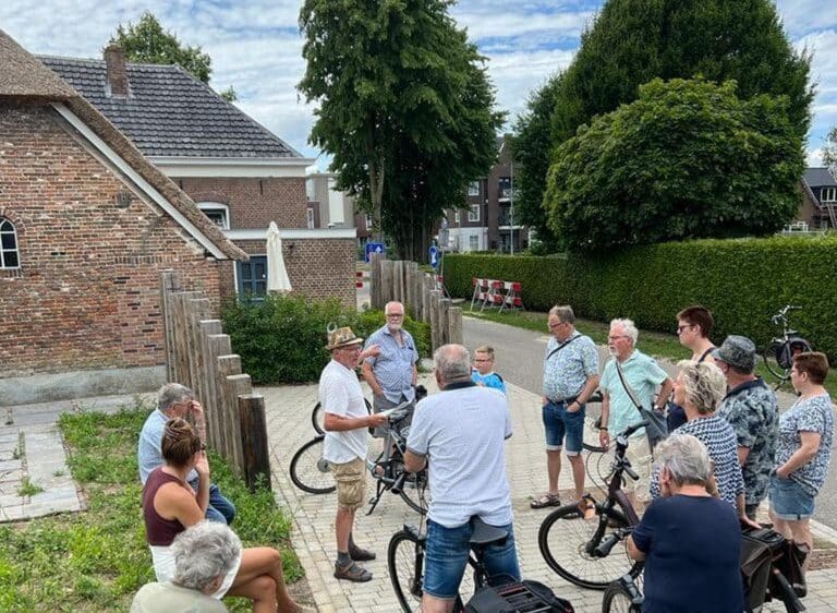 Fietsexcursie ‘Het vreesselijke dorp Wapenvelde’ 