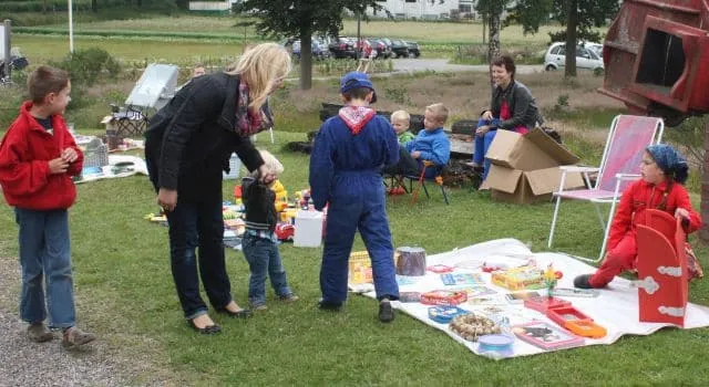 240821 kleedjes markt