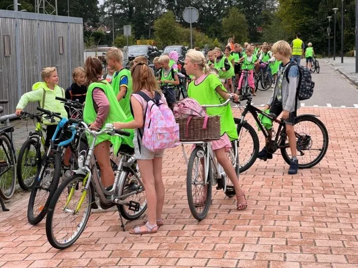 240904 kinderen 870eb8