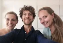 ‘Sisters before Misters’: afwisselende operafragmenten in De Marke