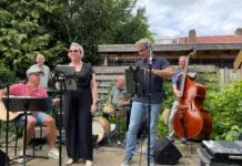 Live muziek, thee en baksels bij Oldeniel