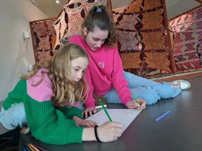 021bc81d-252d-432f-a378-8e8c94b7942a