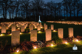 Lichtjes op de begraafplaats