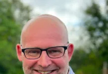 Kleinpenning adviseert landelijke VVD-partijtop Hattemse aanpak: minder triomfantelijkheid, meer verbinding