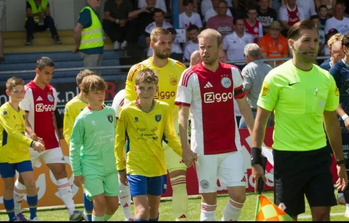 Ajax v.v. Hattem Marcel Senz