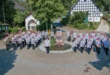 Dubbelconcert Fanfarekorps Ons Genoegen en Musikverein Harmonie Dünschede