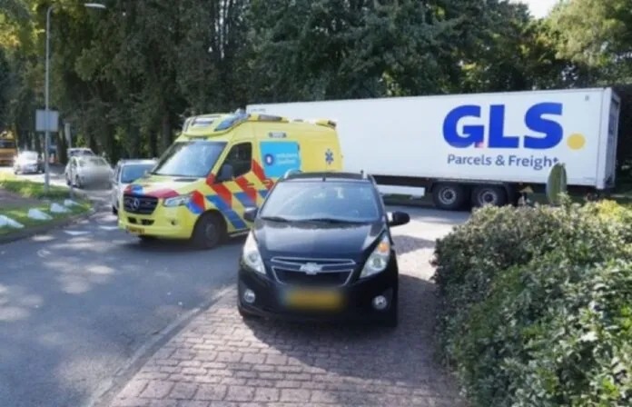 ongeluk rotonde 2025-09-24 om 18.57.16