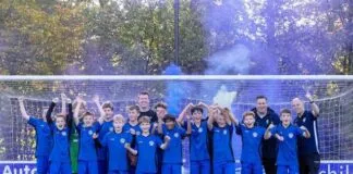 s.v. Hatto-Heim JO13-2 kroont zich tot kampioen na spannende slotfase