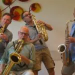 Laatste keer buitenconcert 2025 bij Theeschenkerij Oldeniel: Quatro Saxophonisch
