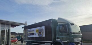 Rijk gevulde Hattemse schoenendozen verwennen kinderen in nood