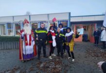 Sint vond dankzij politie de weg naar de Andreasschool