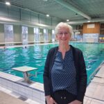 Zwemjuf Janny met pensioen: ‘Wij gaan haar missen’ – een reportage