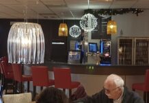 Schrijvers voor Amnesty schreven tegen onrecht