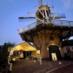 Nieuws in beeld – Oliebollen onder de molen