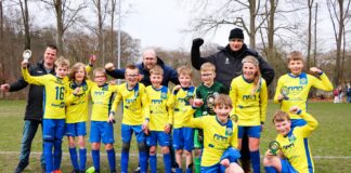 Hatto-Heim JO12-3 JM ongeslagen kampioen