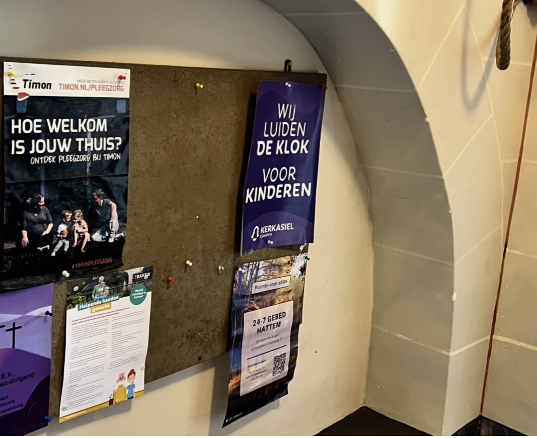 Hattem luidt klokken voor ‘gewortelde kinderen’