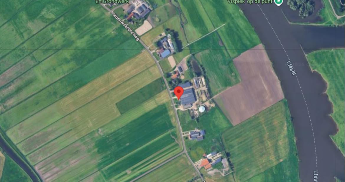 Eerst de bouw en dan de vergunning in de Hoenwaard