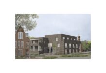 Voormalige Van Winsum-garage wordt exclusief appartementencomplex – klokkentoren krijgt nieuwe plek