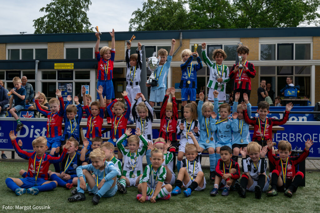 Feestelijke afsluiting mini’s Hatto-Heim